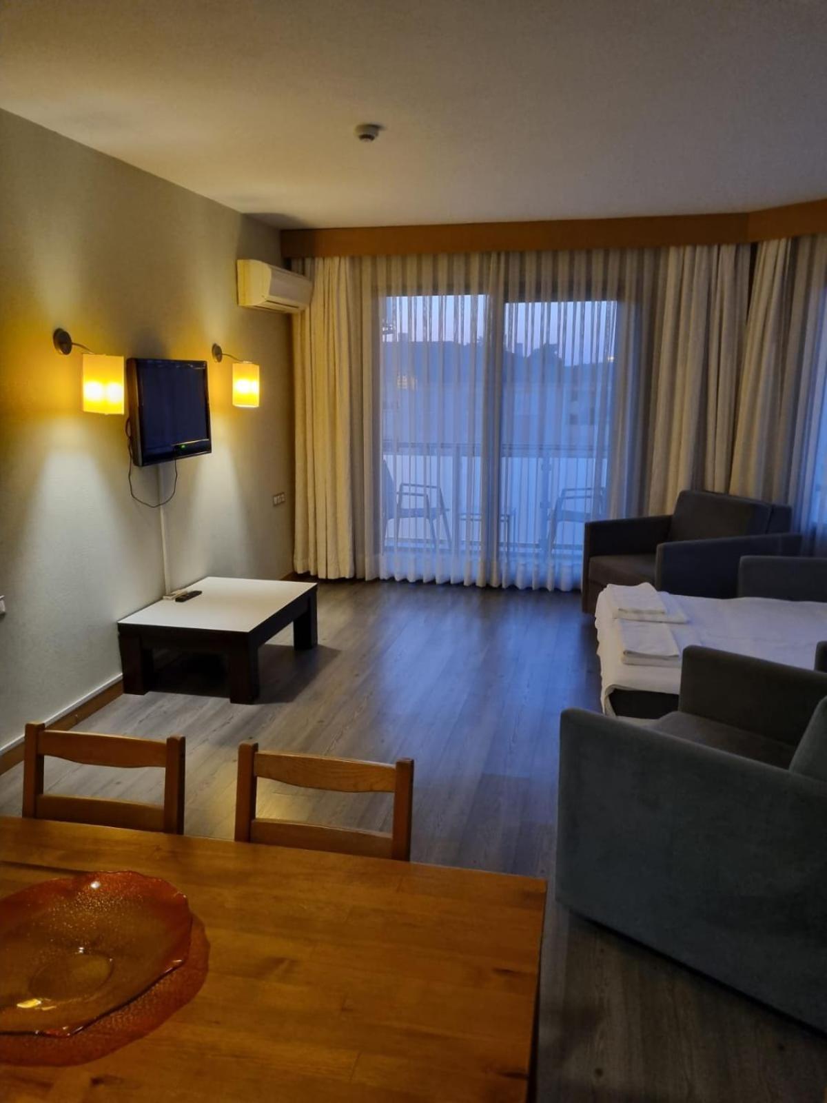 Cilek Marina Otel Çeşme エクステリア 写真
