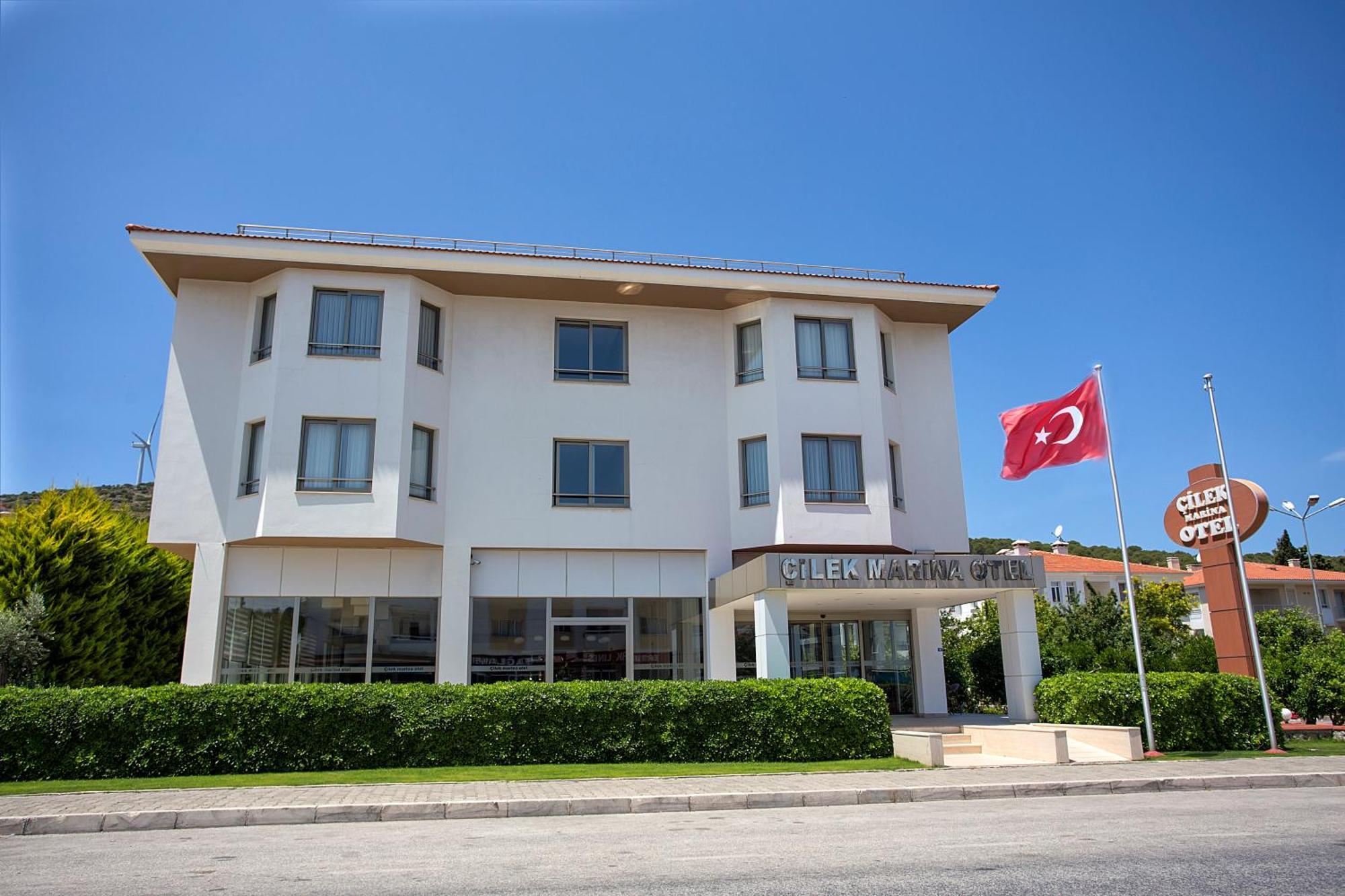 Cilek Marina Otel Çeşme エクステリア 写真